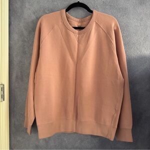 Uniqlo Lightweight Long-Sleeve Sweatshirt (Used — Very Good) • Size: M